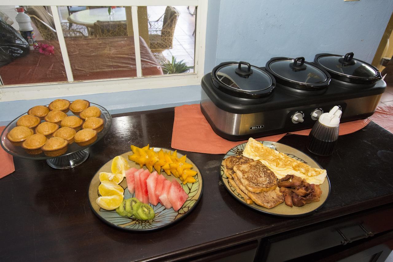 Caribbean Shores Bed & Breakfast Dangriga Exteriér fotografie